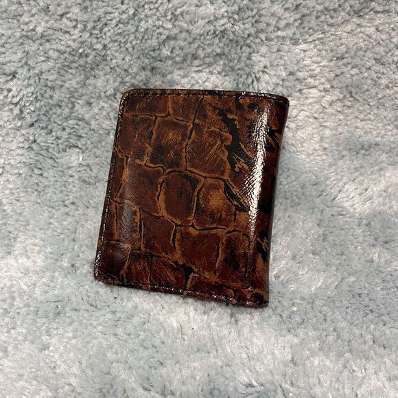 NWOT Patricia Nash Makeup Case and Wallet - Picture 9 of 10